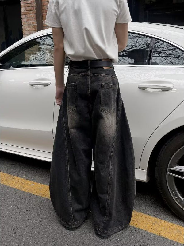 Oversized Washed Jeans