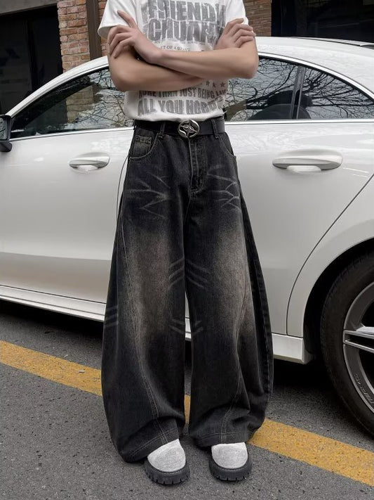 Oversized Washed Jeans